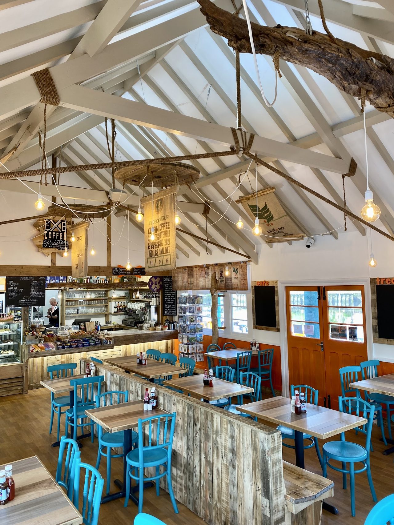 Riverside Cafe