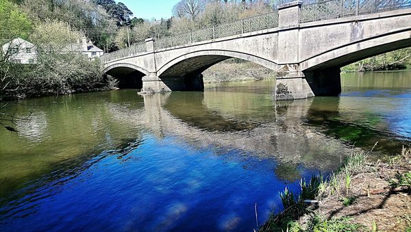 Riverside Caravan And Camping Park