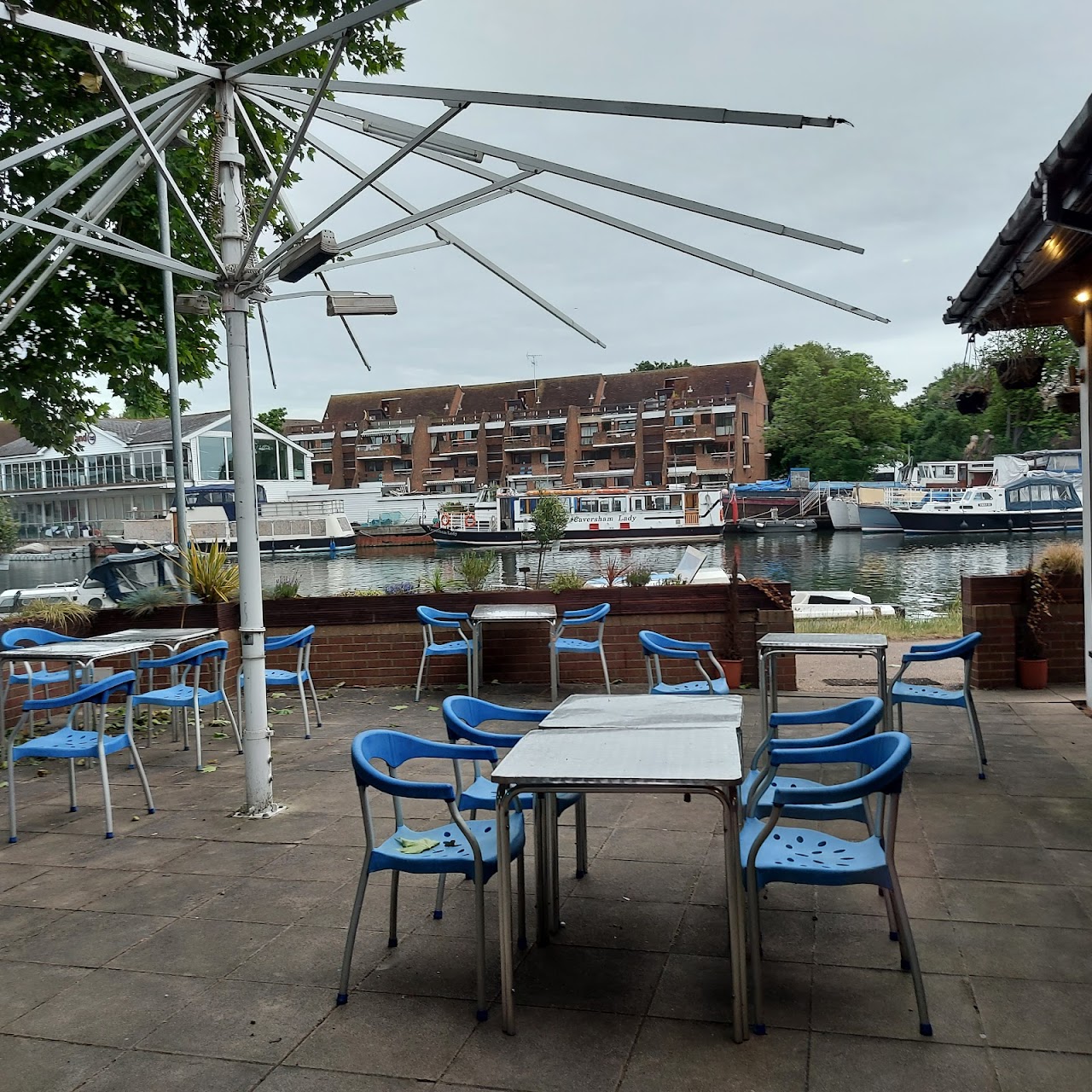 Riverspice Restaurant