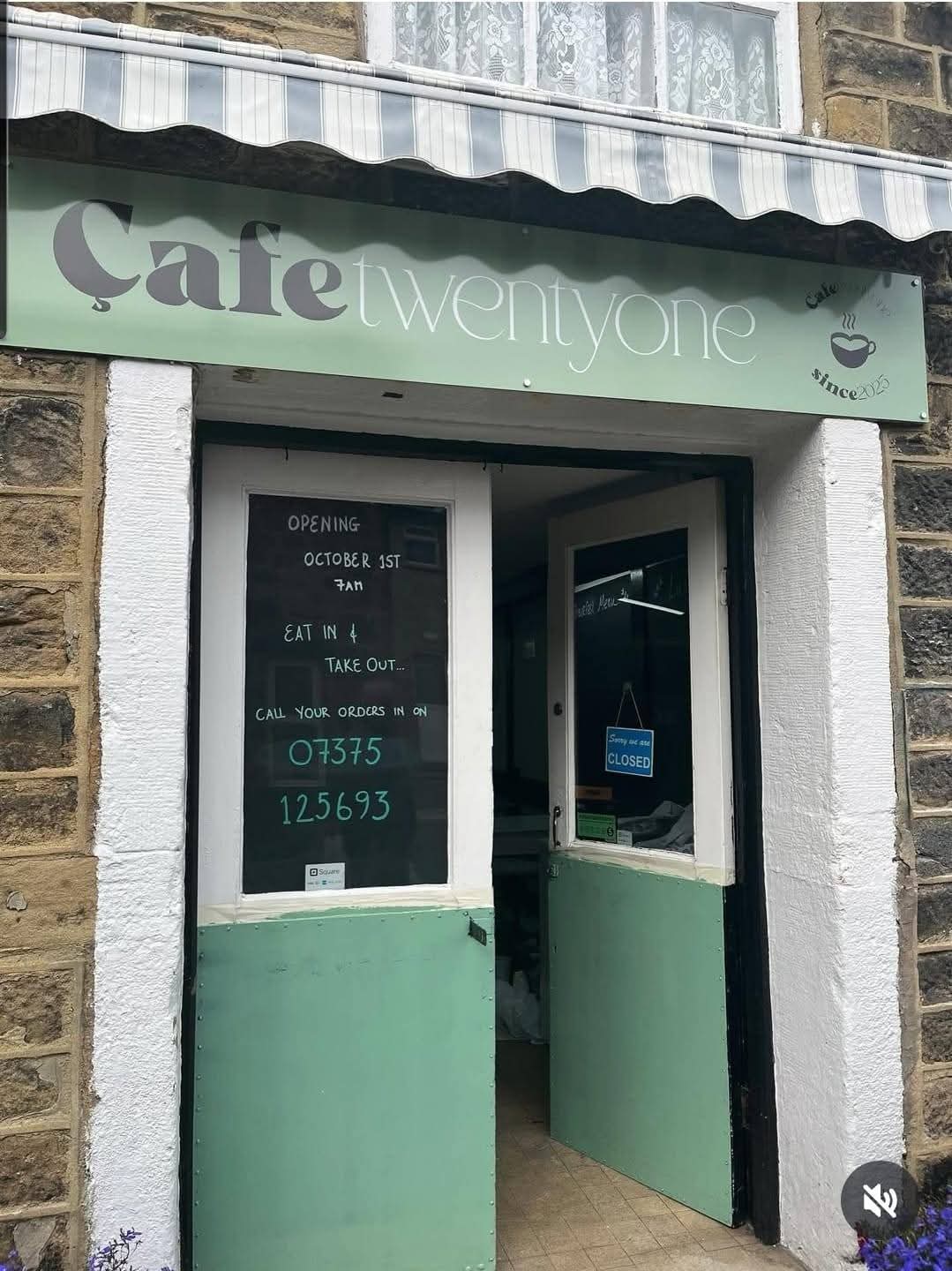 Roam Cafe