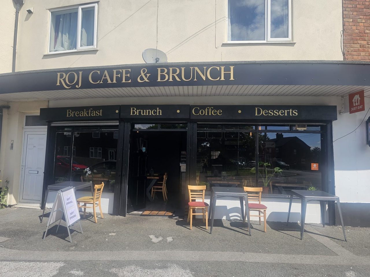 Roj cafe & brunch