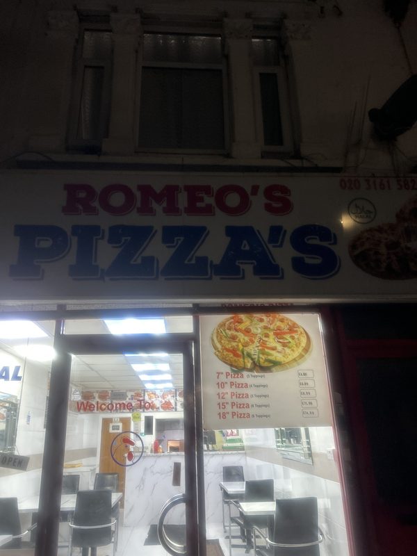 ROMEOS ,PIZZA & BURGER