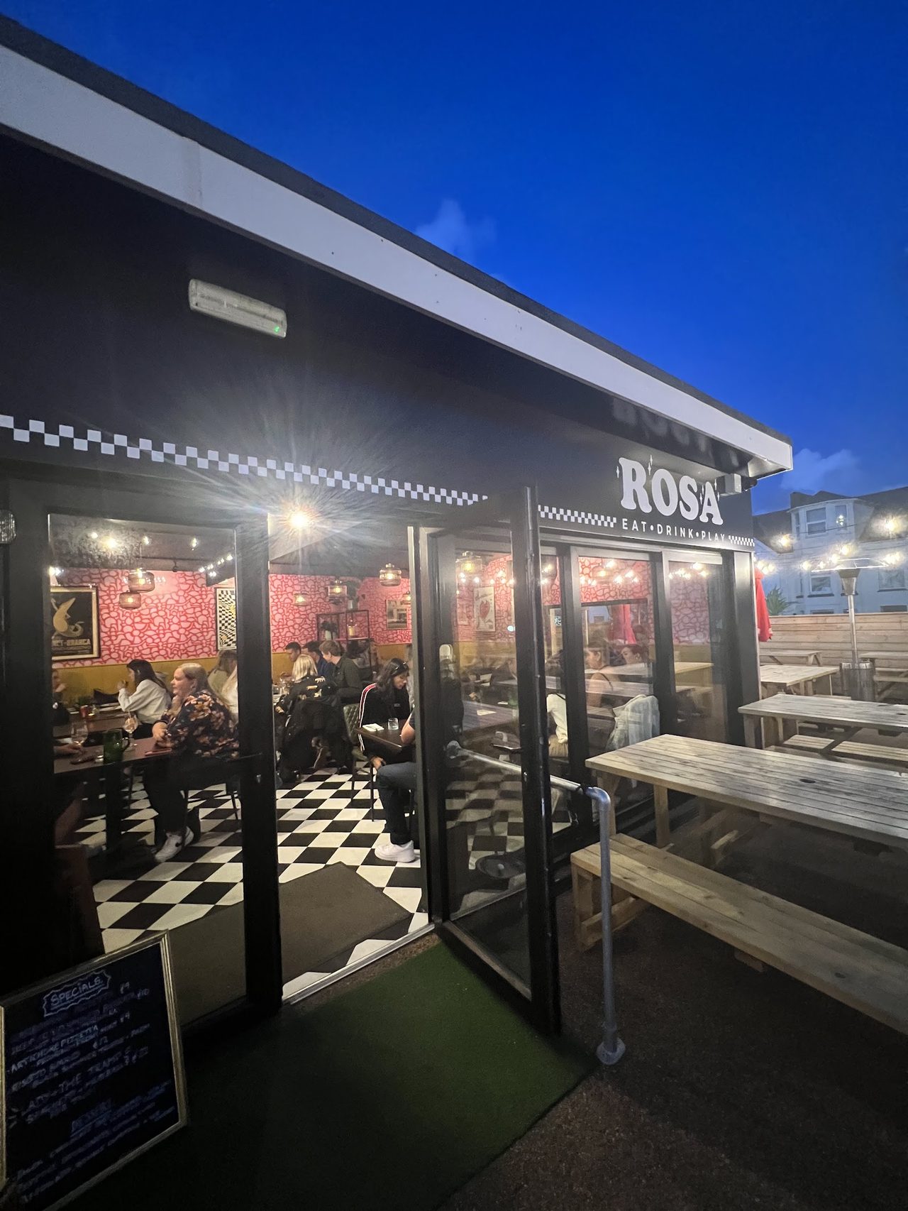 Rosa