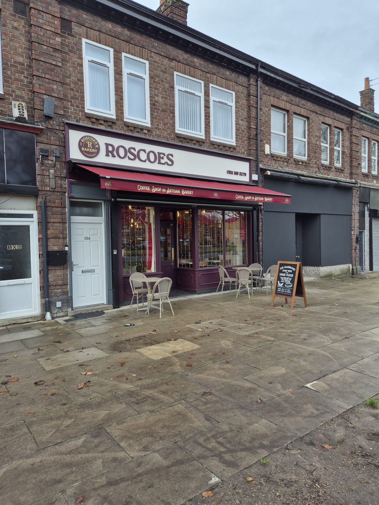 Roscoes Cafe & Bakery