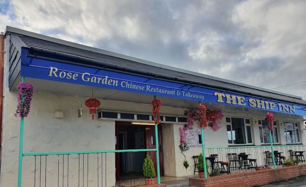 Rose Garden / Ship Inn