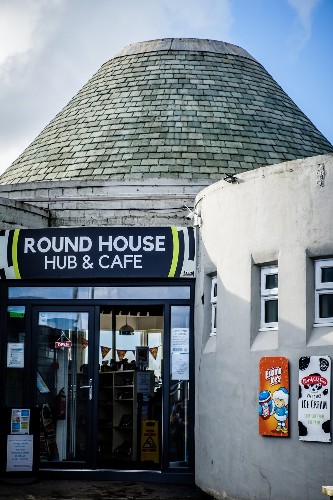 Roundhouse Hub & Cafe