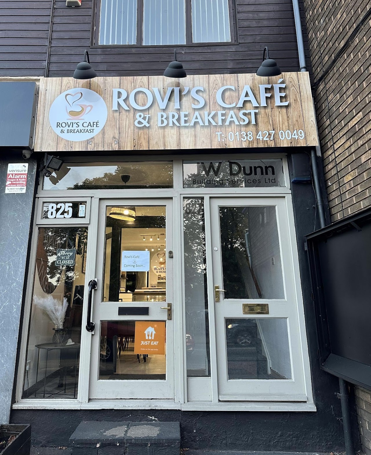 Rovi's Cafe