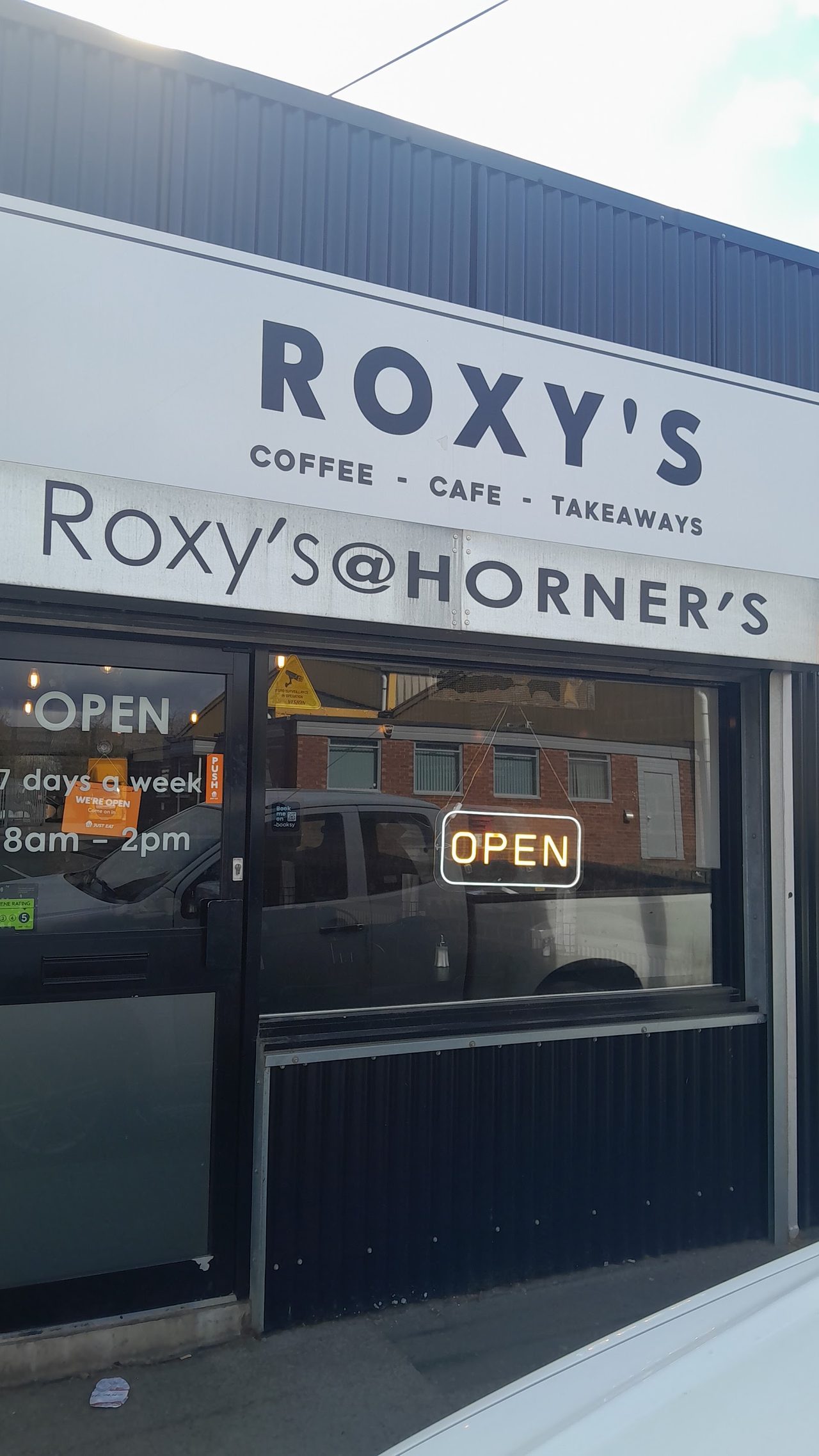Roxy's