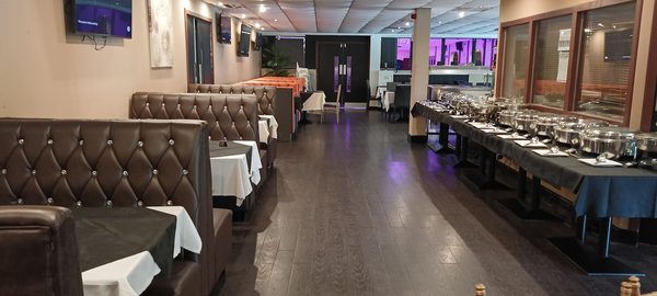 Royale Restaurant