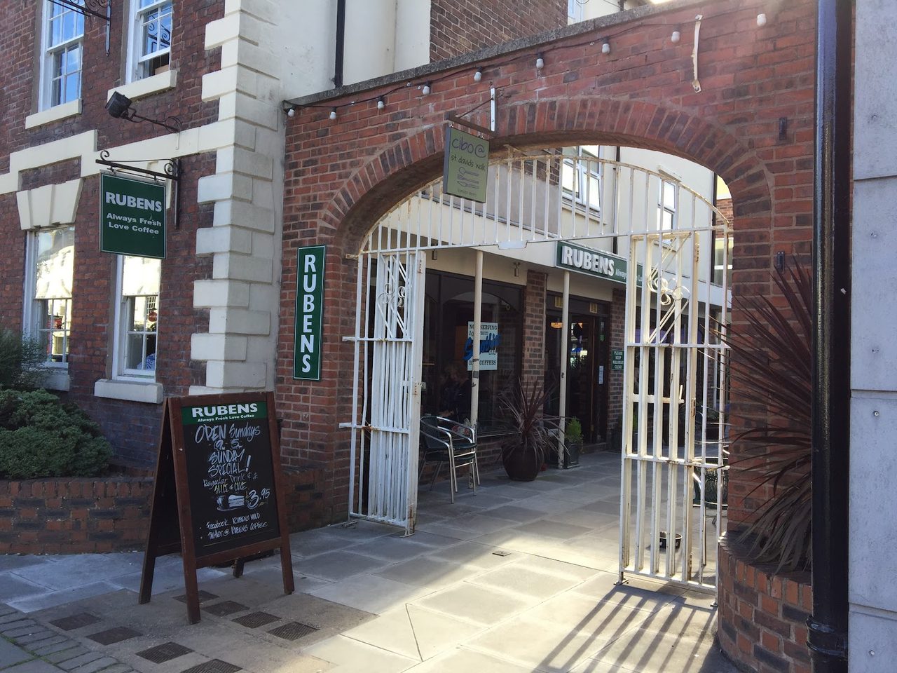 Rubens Coffee Shop
