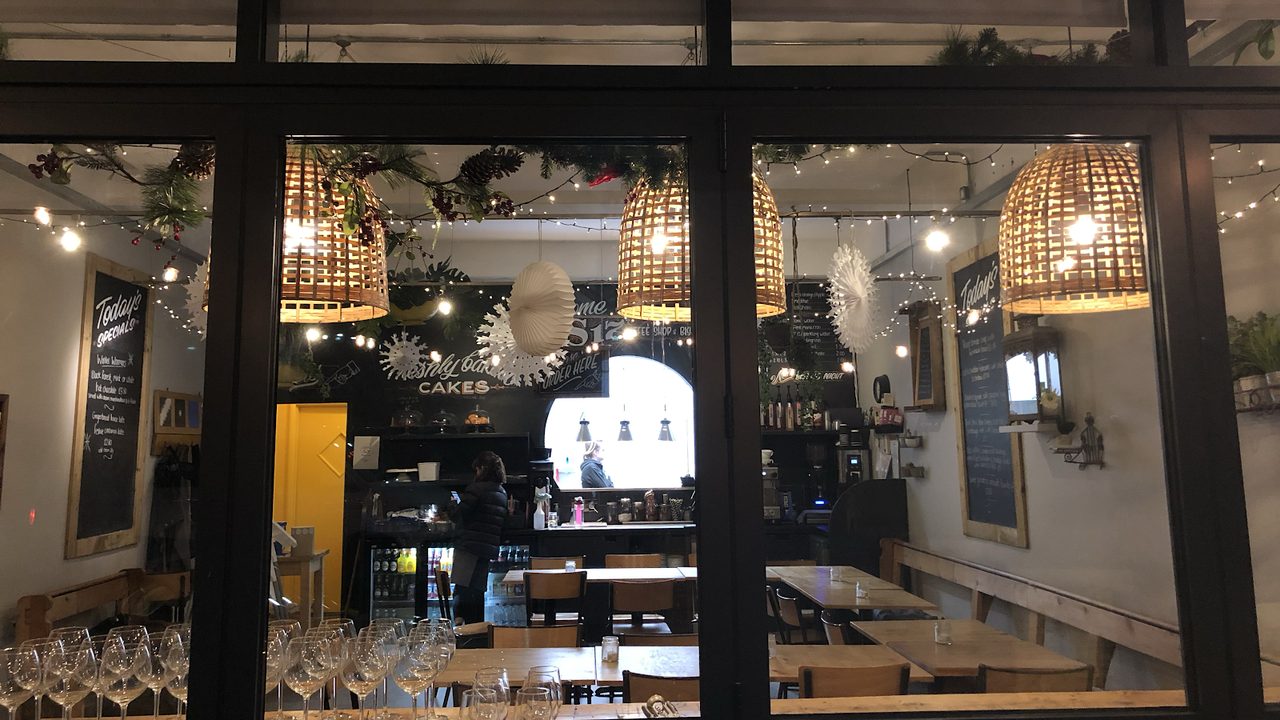 S17 Coffee Shop & Bistro