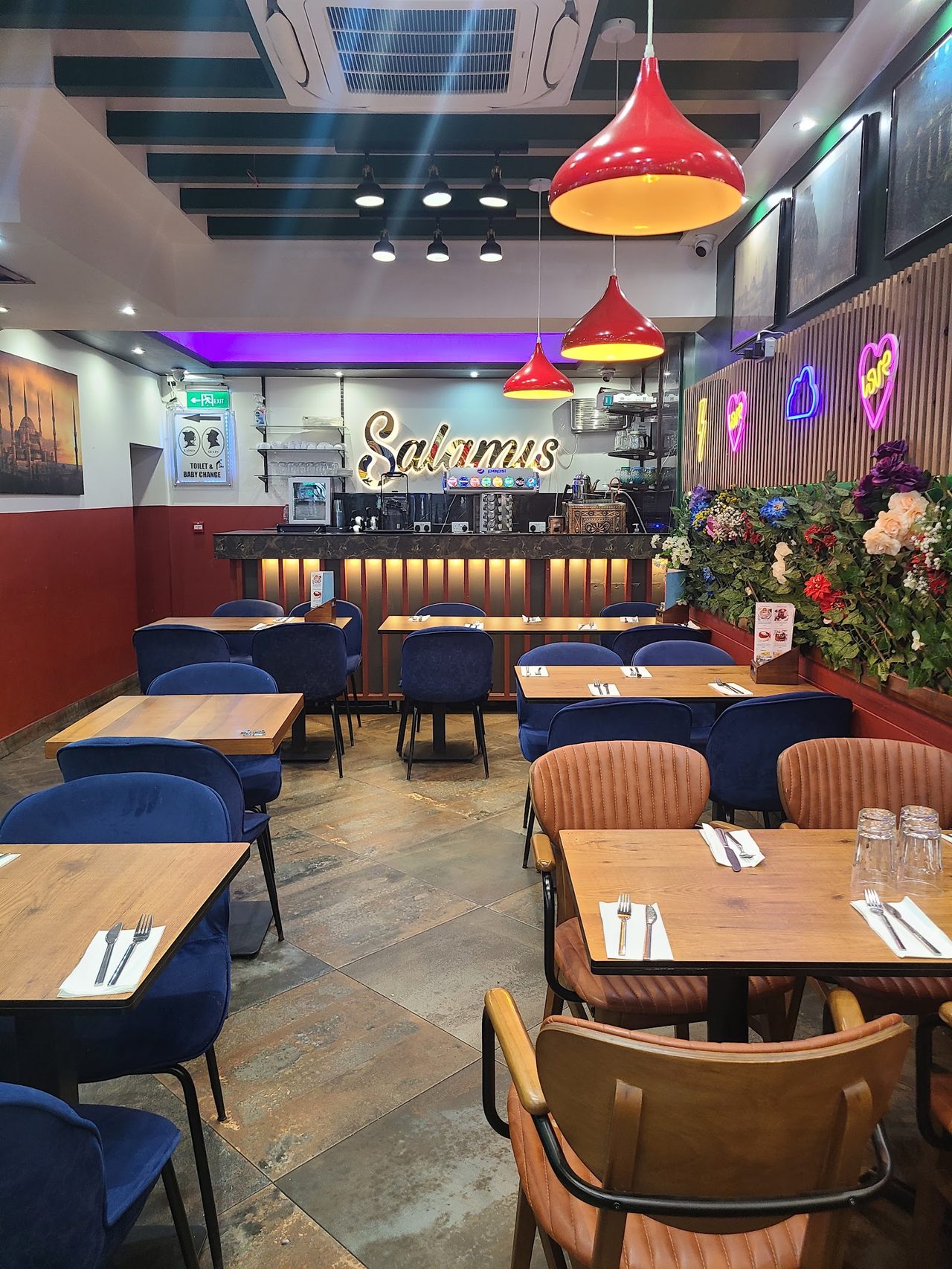 Salami's Kebab House