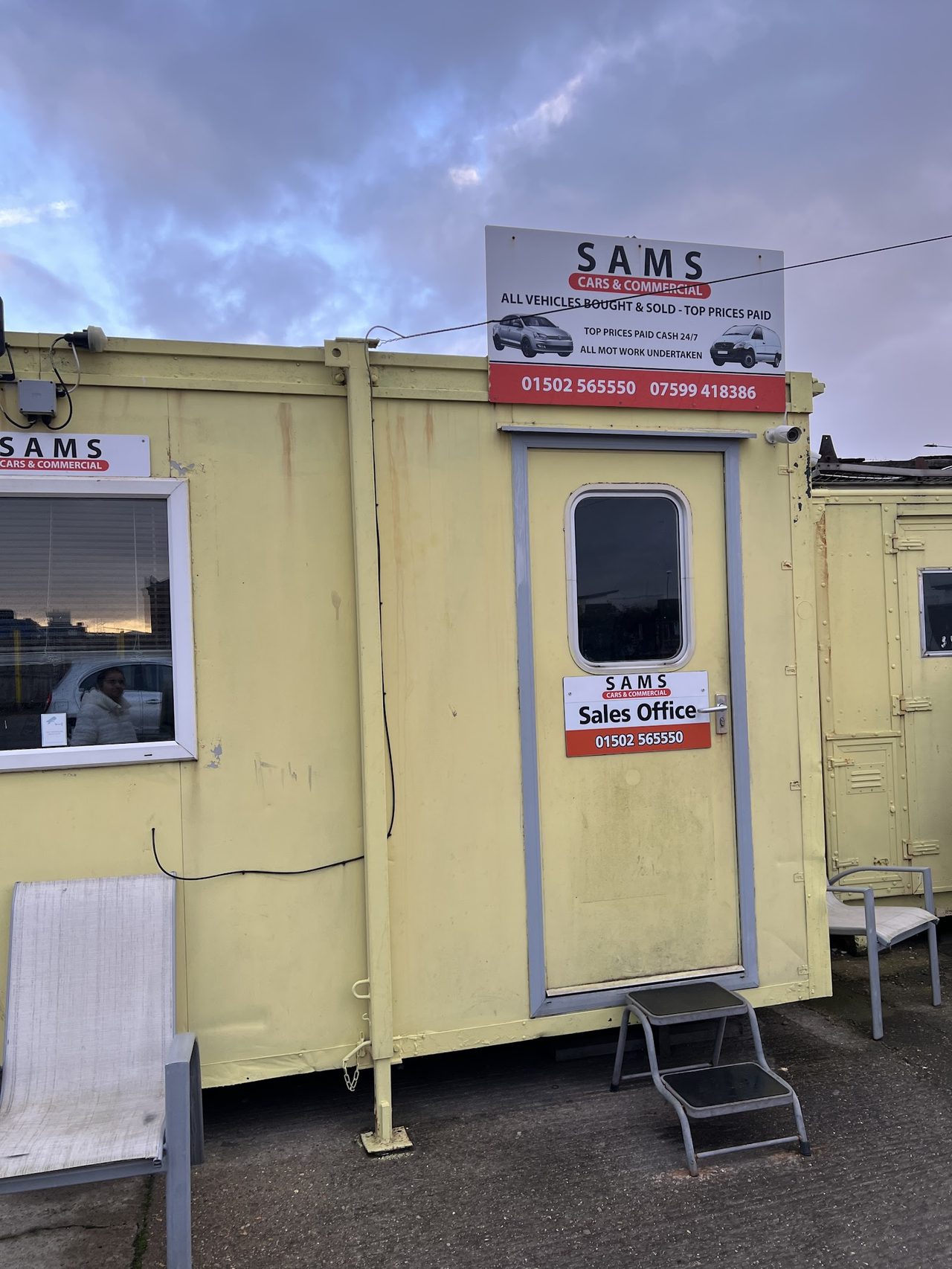 Sams Hub And Cafe
