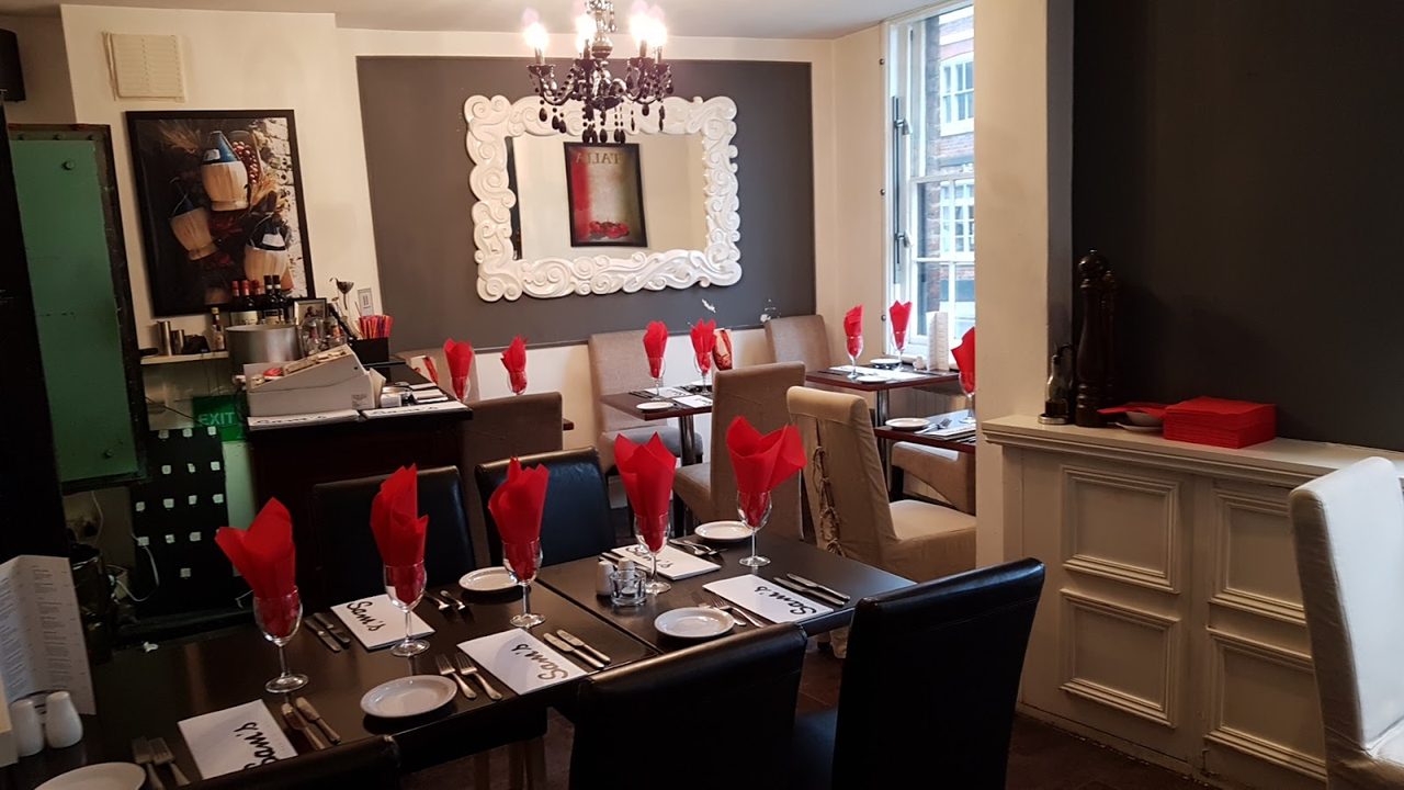 Sams Italian Restaurant