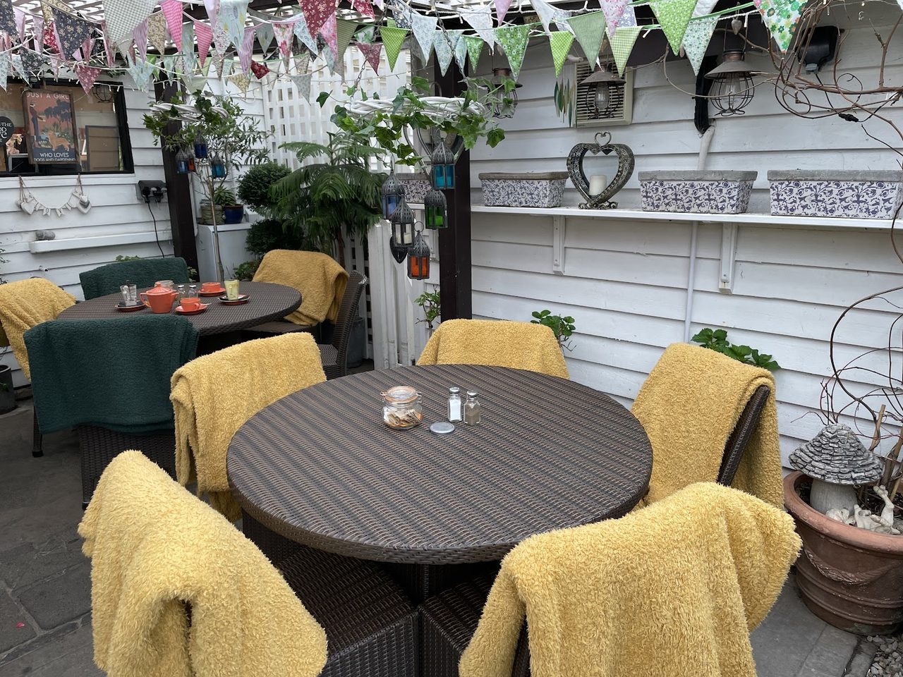 Sara's Tea Garden