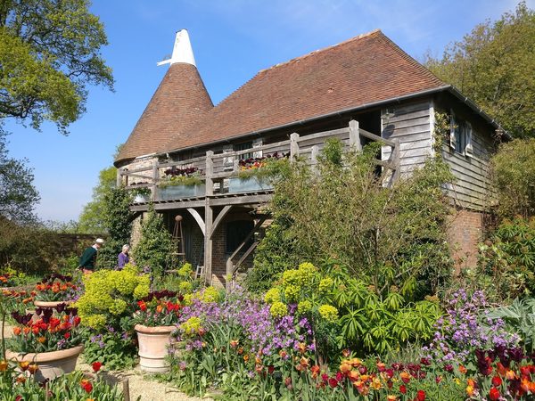 Sarah Raven's Cutting Garden Ltd
