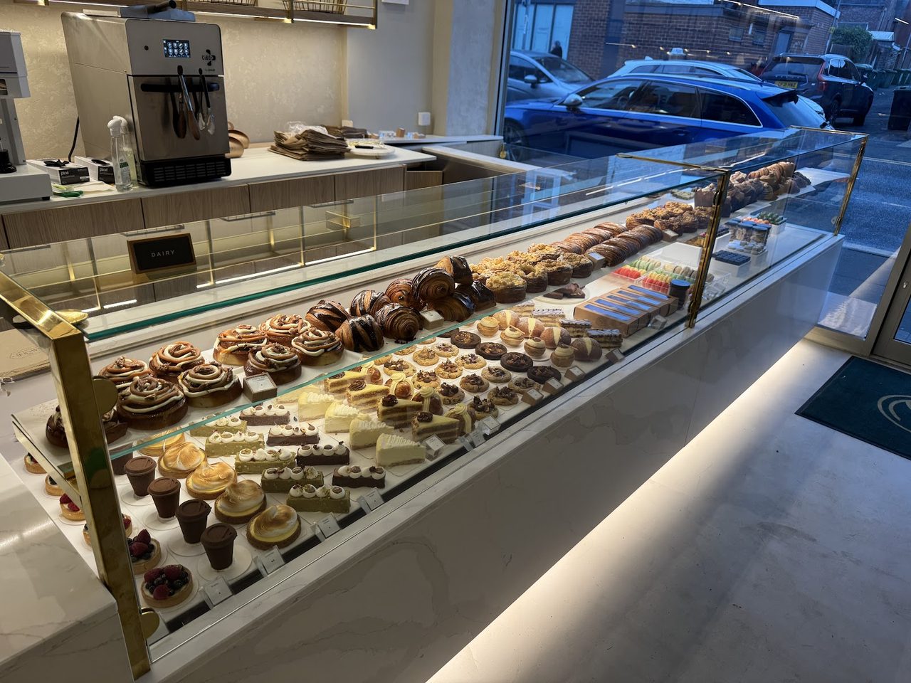 Savour Bakery Cafe & Patisserie Ltd