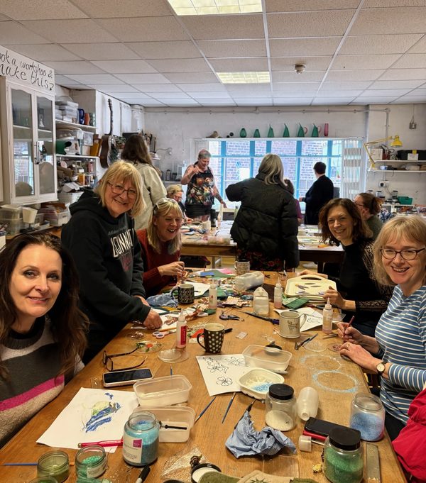 Saz's Ceramics & Crafts