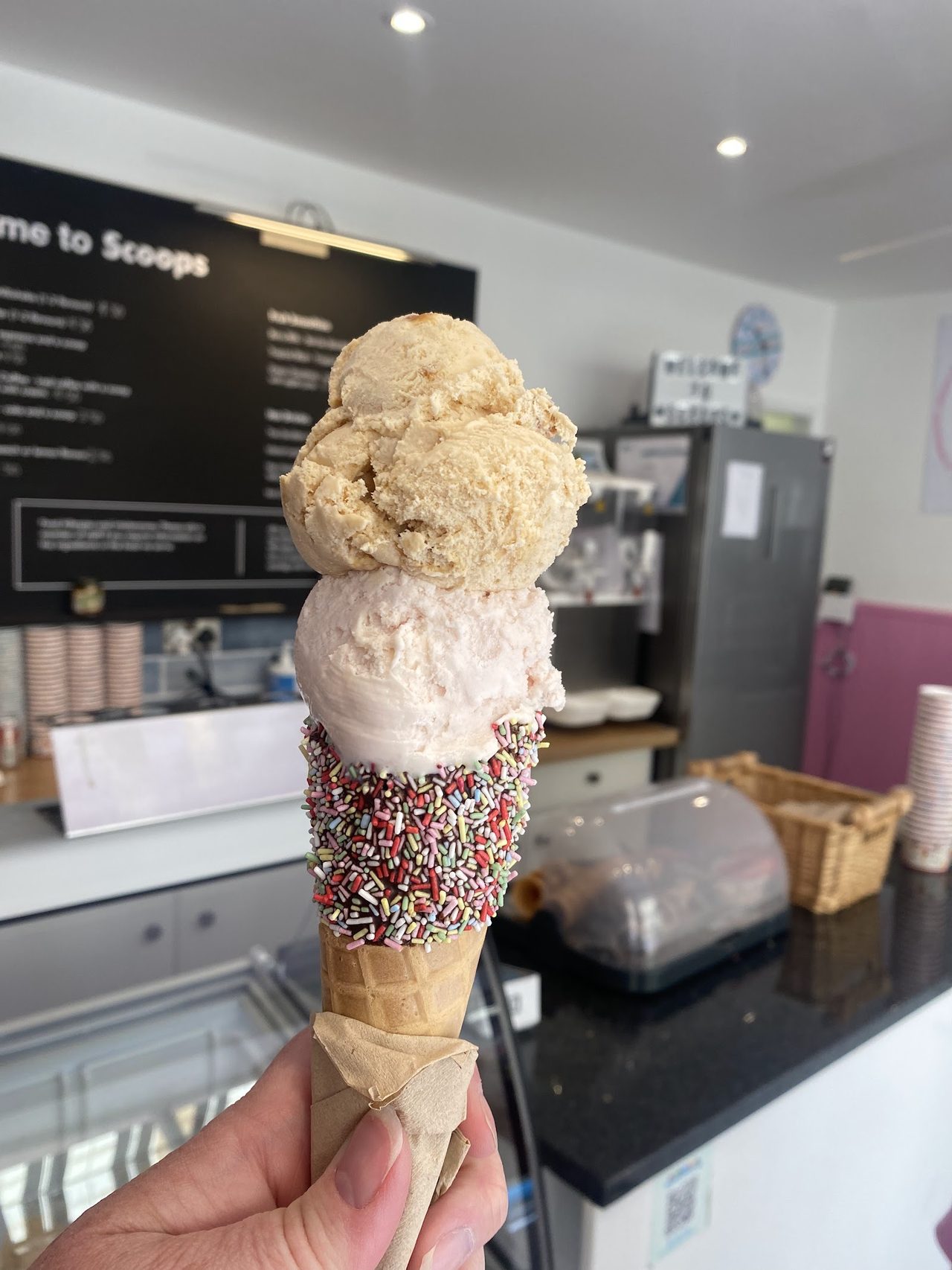 Scoops