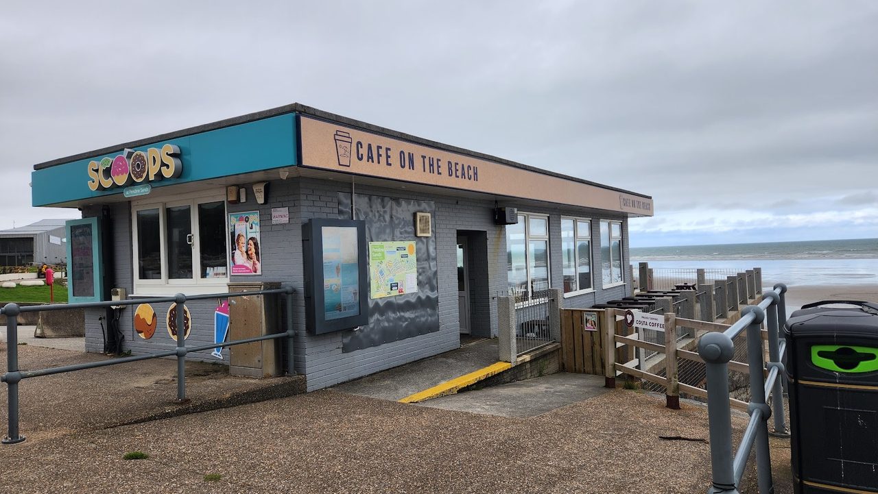 Scoops/Beach Cafe