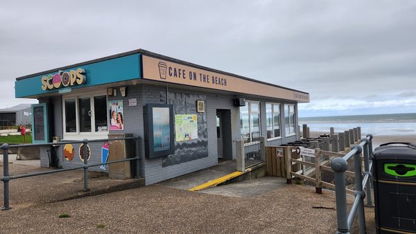 Scoops/Beach Cafe