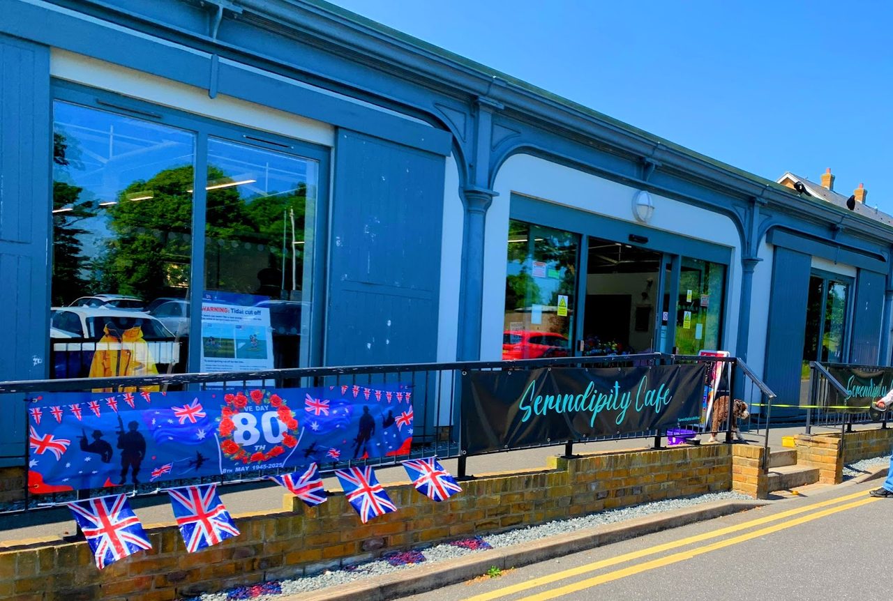 Serendipity Cafe