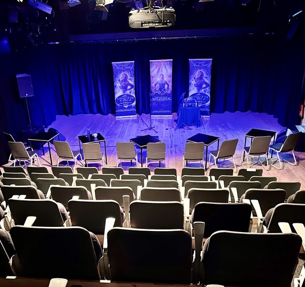 Seven Arts Centre