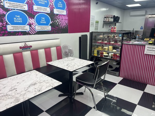 Shake House