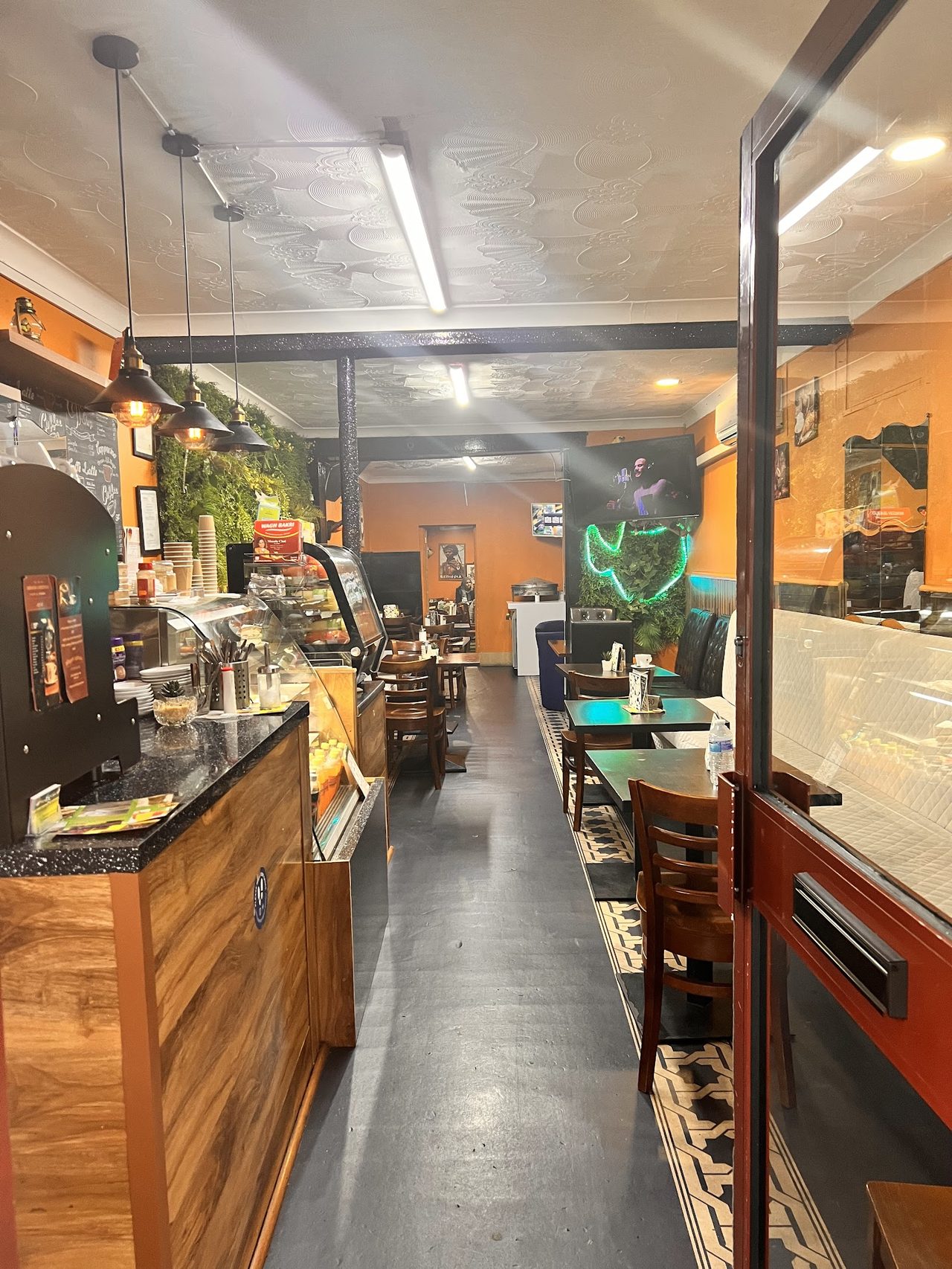 Sheger Cafe