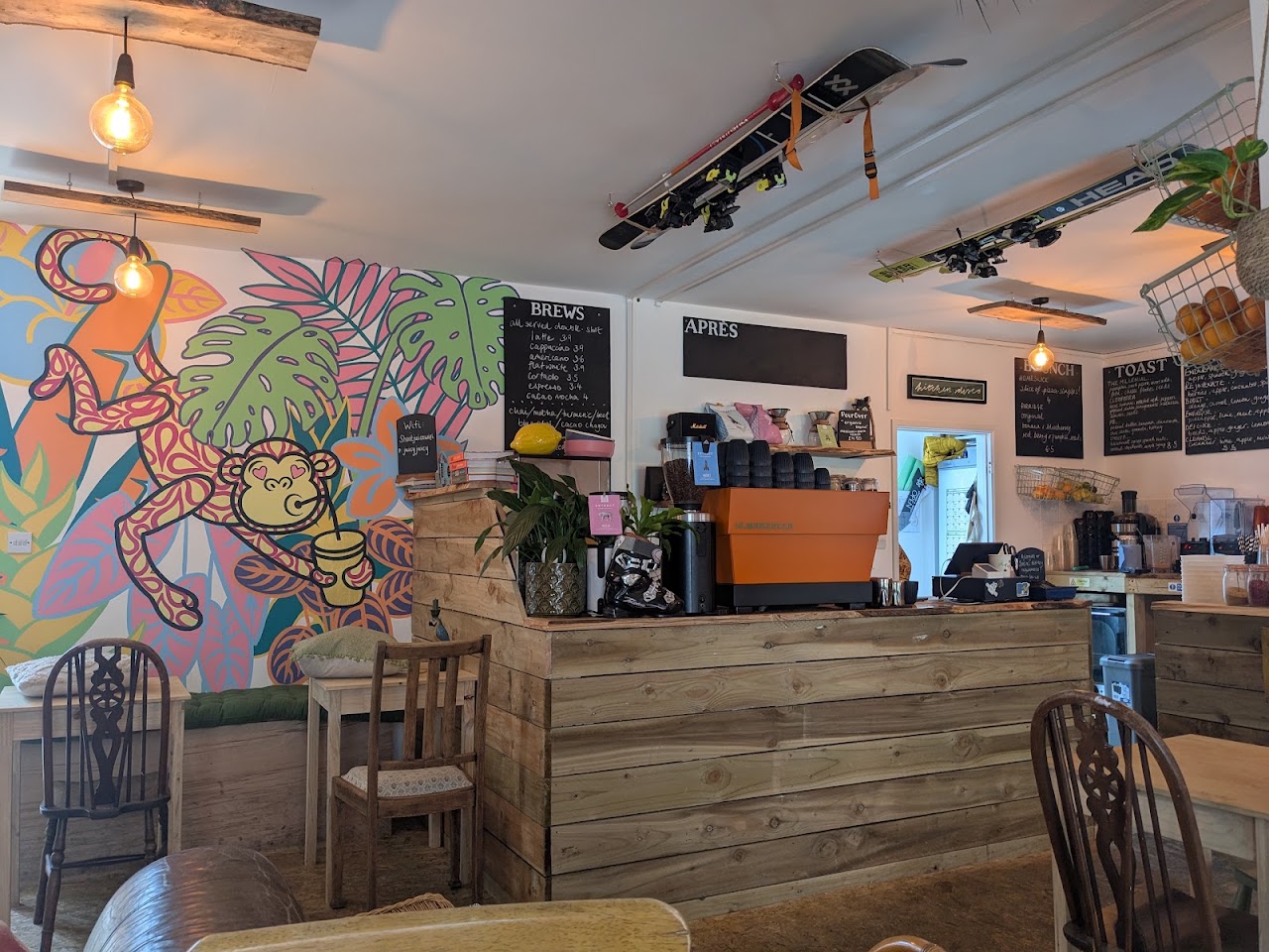 Shoots Juice Cafe