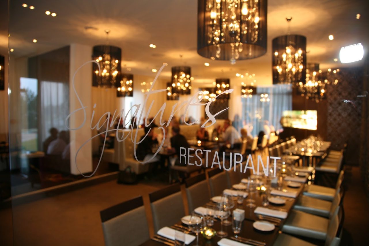 Signatures Restaurant