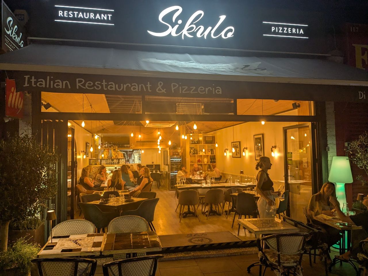 Sikulo Italian Cafe & Restaurant