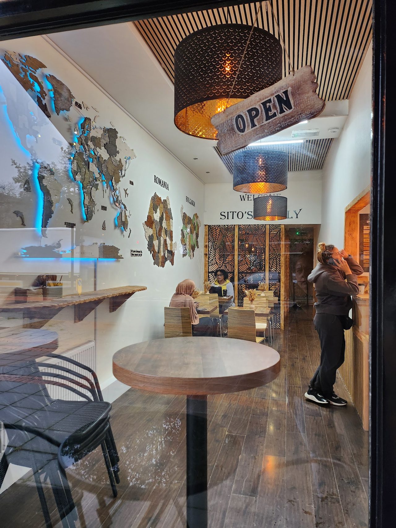 Sitos Cafe