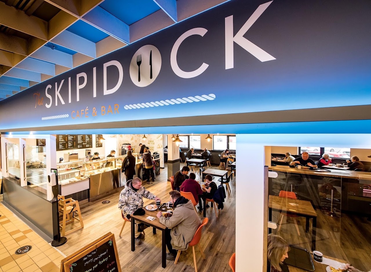 Skipidock Cafe & Bar
