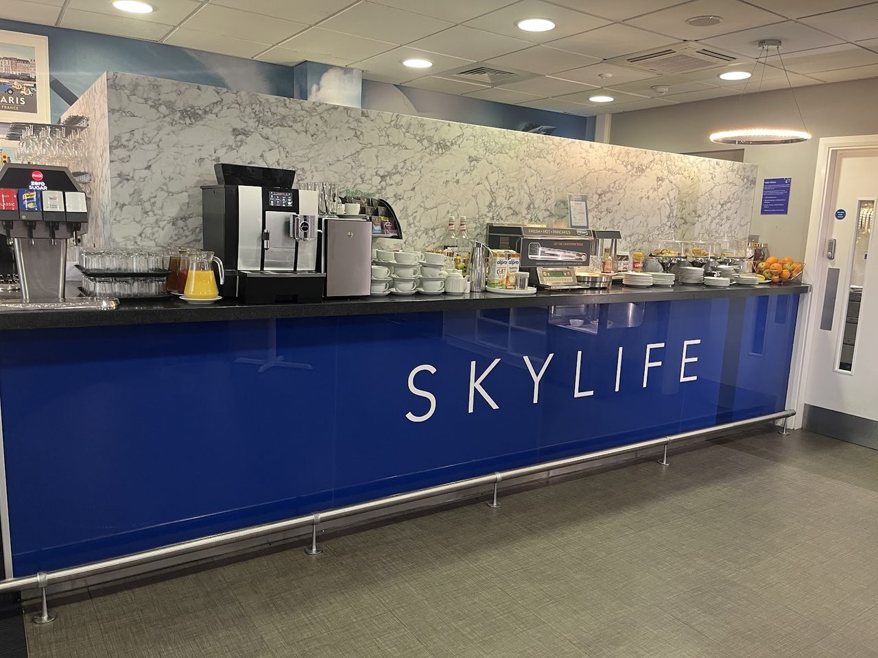 Skylife Lounge