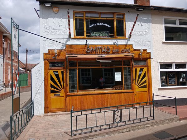 Smith's