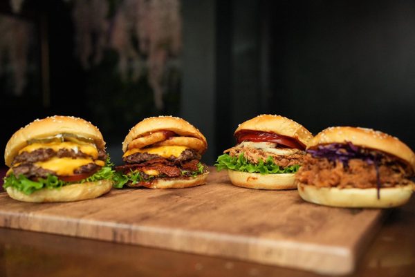 Smoke And Buns