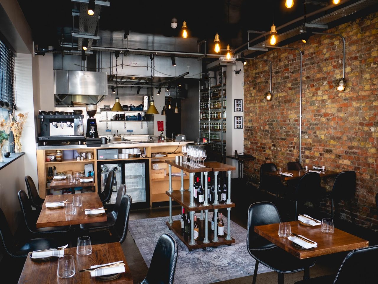 Smoke & Salt Tooting