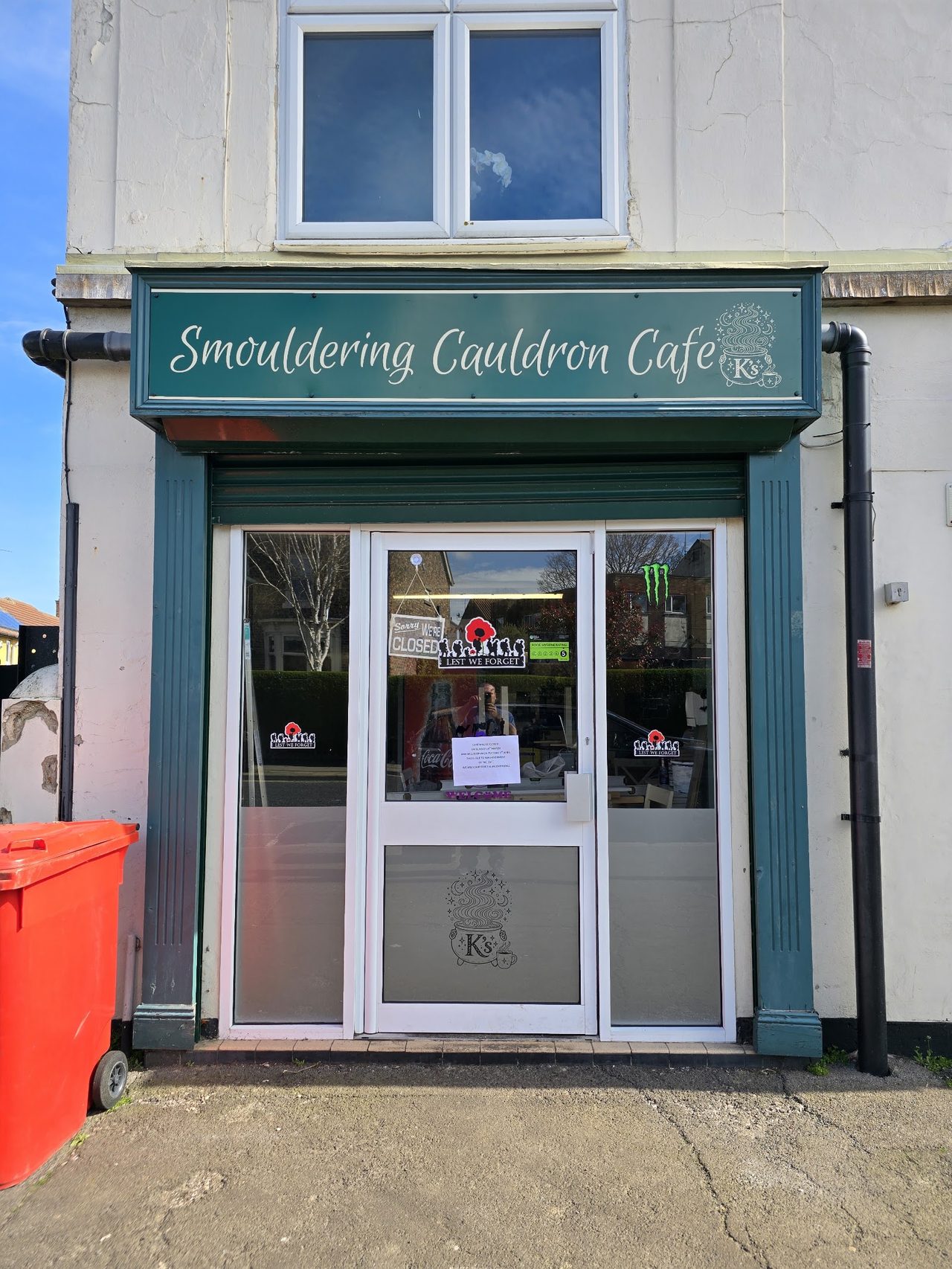 Smouldering Couldron