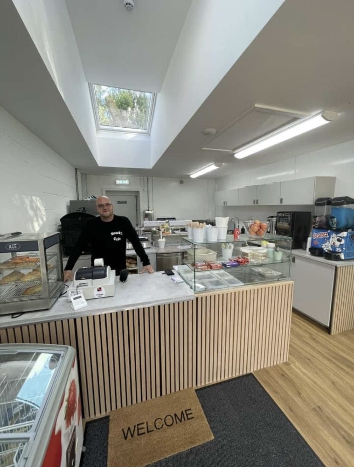 Snacks Cafe