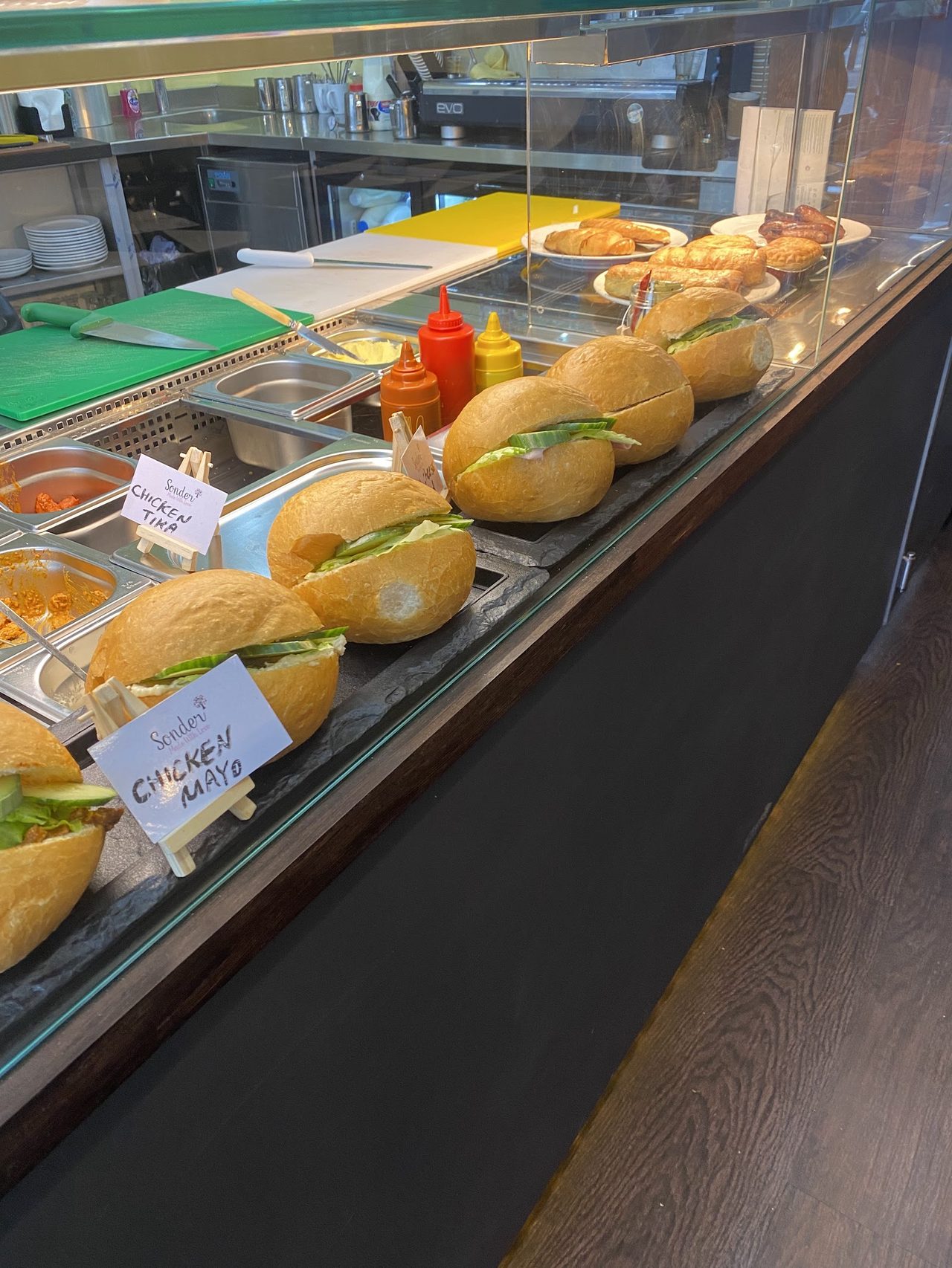 Sondar Cafe