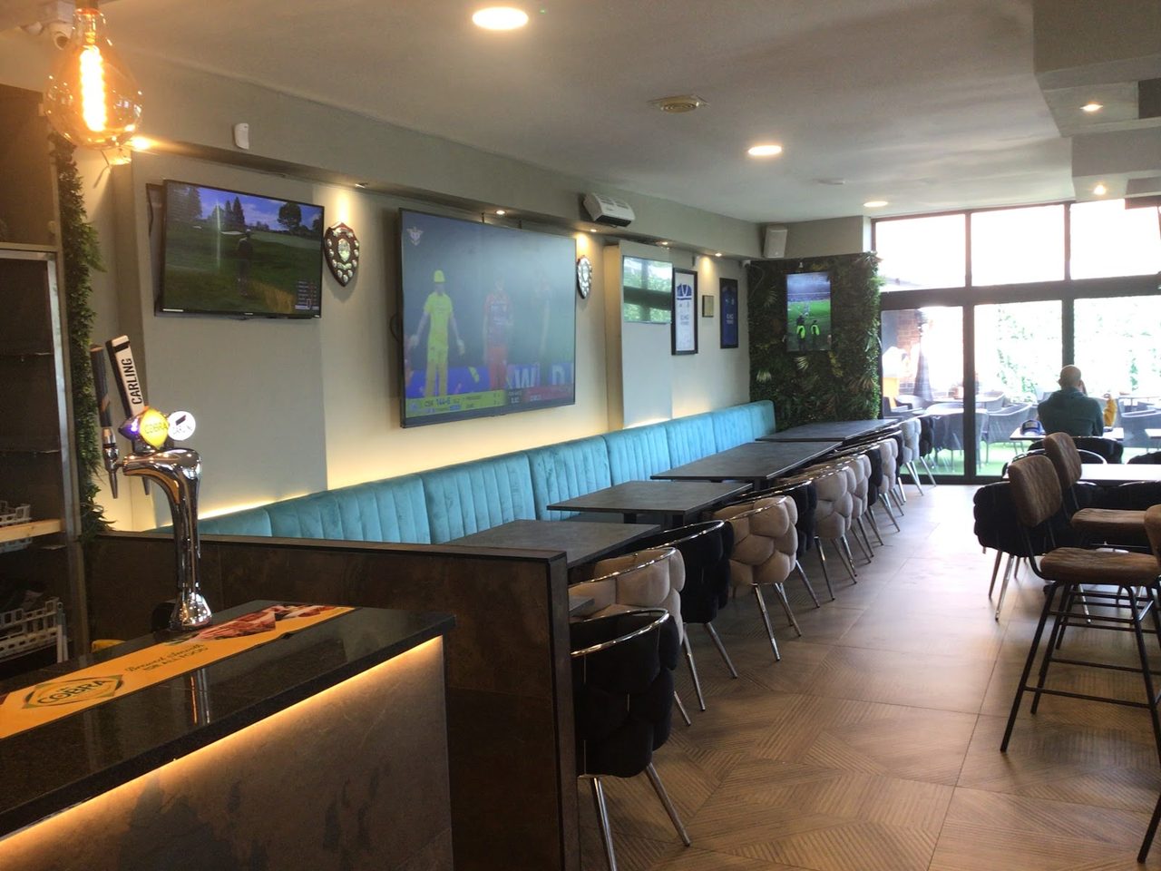 Sports Lounge Oadby LTD