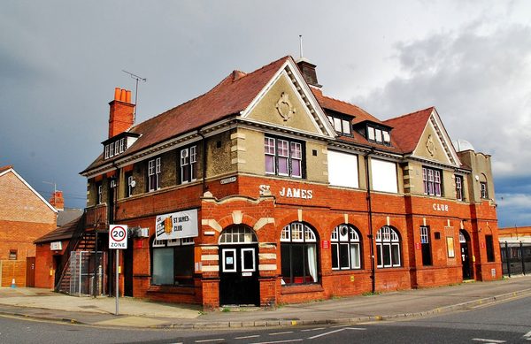 St James Club