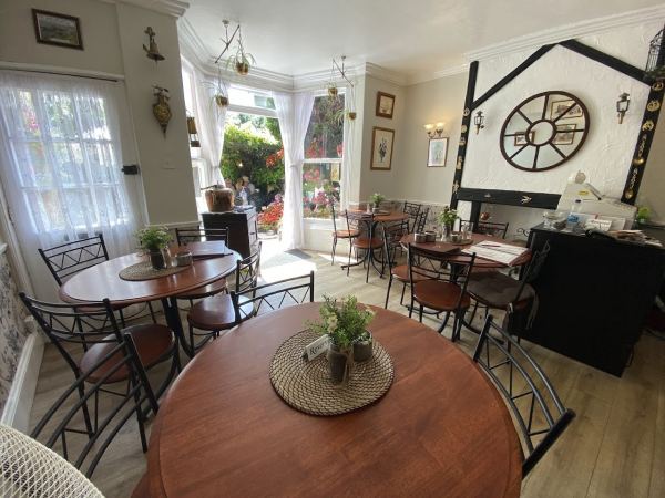 St James Tearoom