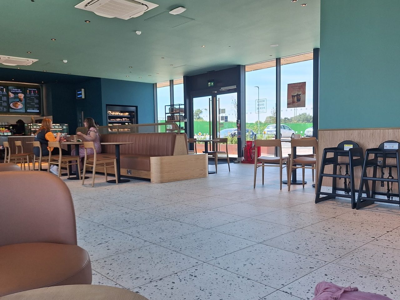 Starbucks Castle Donington Drive Thru