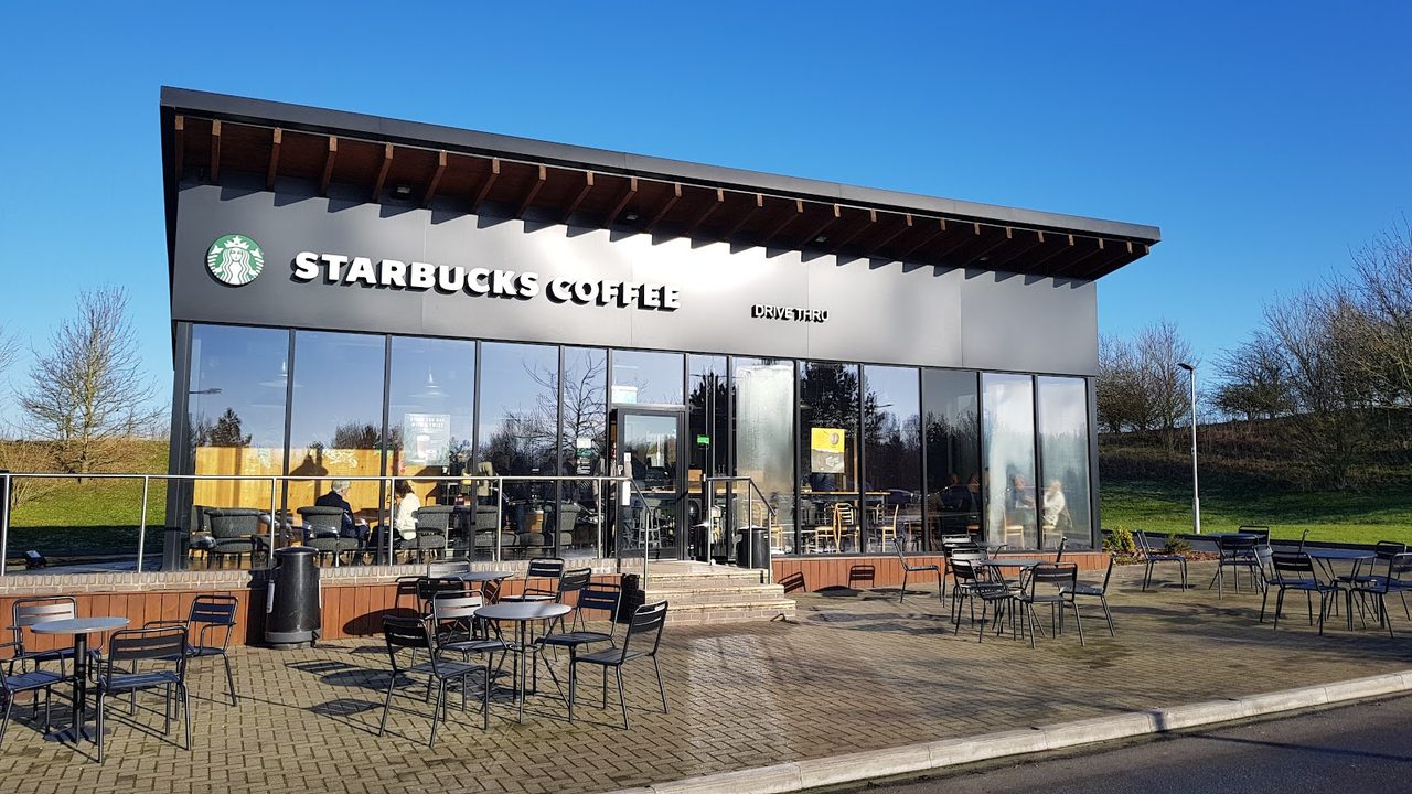 Starbucks Drive Thru at Welcome Break Oxford