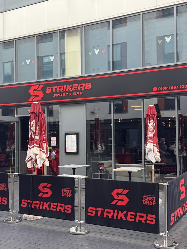 STRIKERS' CAFE LTD