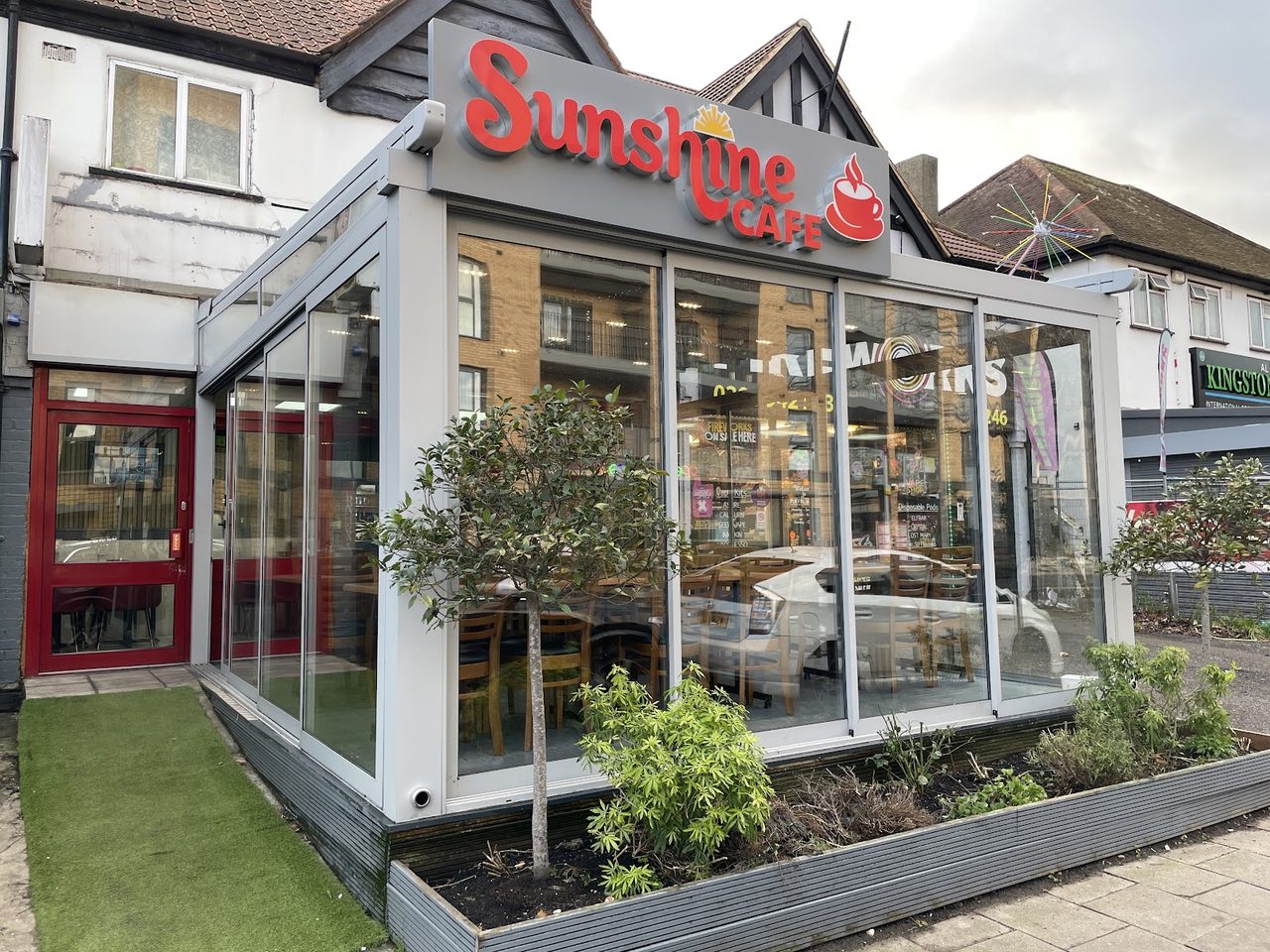 Sunshine Cafe
