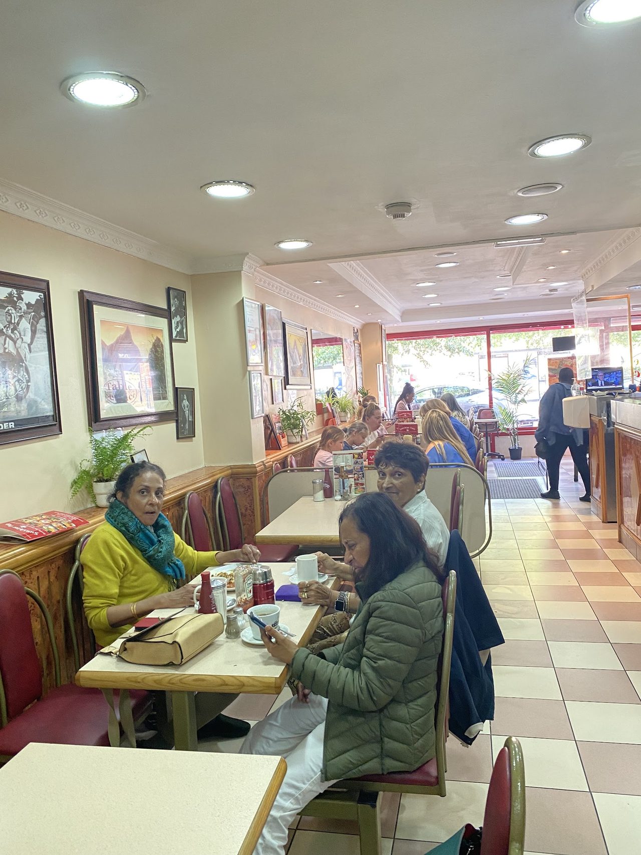 Sunshine Cafe