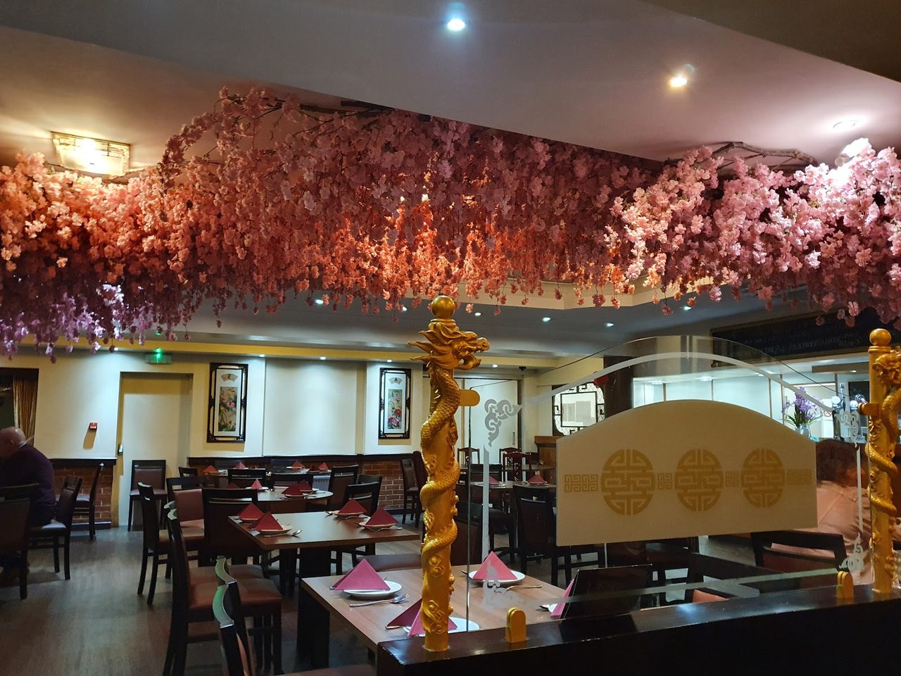 Sweet Basil Chinese & Thai Restaurant